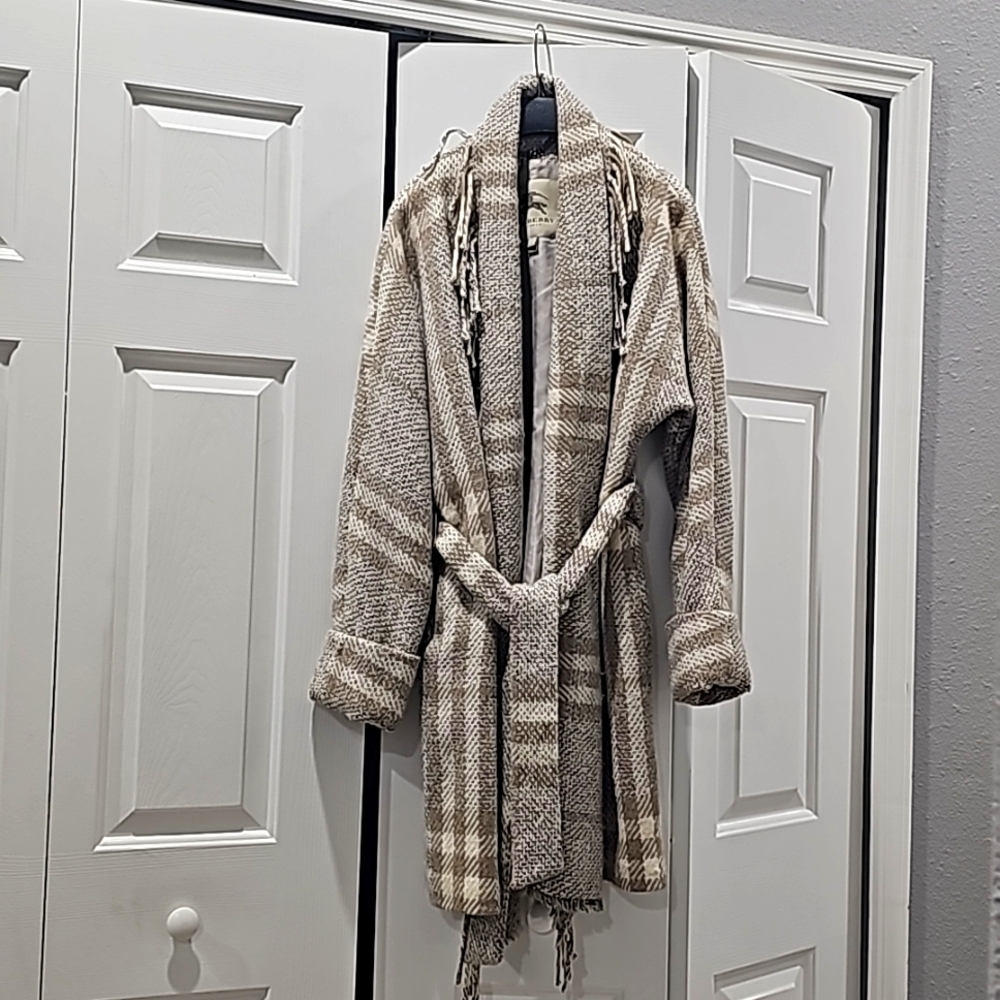 Authentic Burberry London Fringed belted Cardigan Beige Wool Coat, US 2